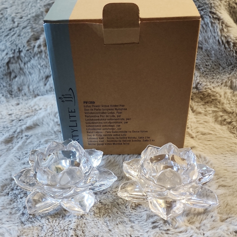 NIB PartyLite Lotus Flower Votive Holder‎ Pair P91289